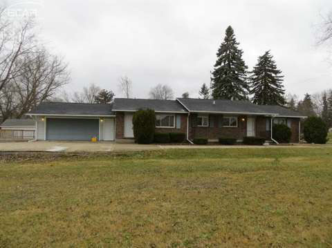 7165 Miller Road Swartz Creek, MI 48473 - Photo 2 of 20 20426760-1.JPG
