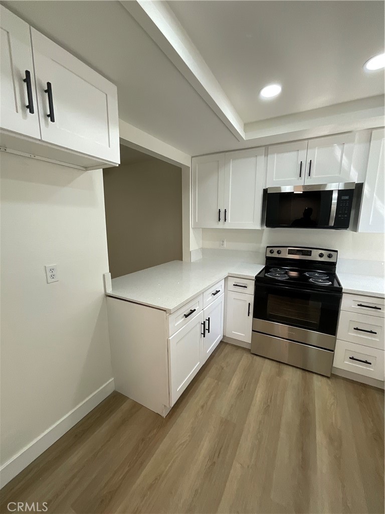 470 South Ranch View Circle, Unit 46 Anaheim Hills, CA 92807 - Photo 3 of 32