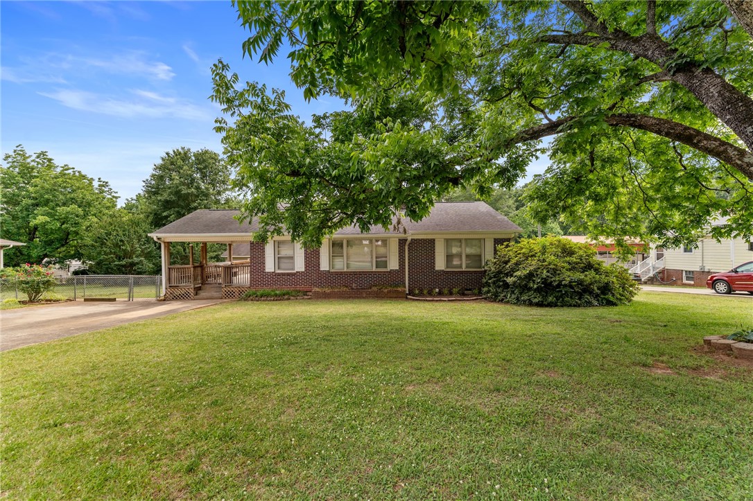 222 Whiten Road Anderson, SC 29621 - Photo 2 of 32