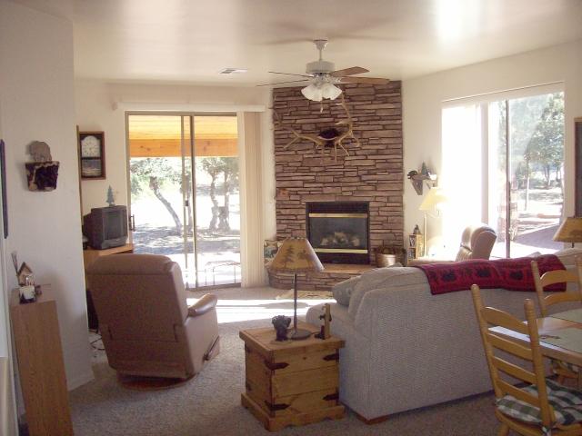 2125 Florence Road Payson, AZ 85541 - Photo 8 of 13 Great Room