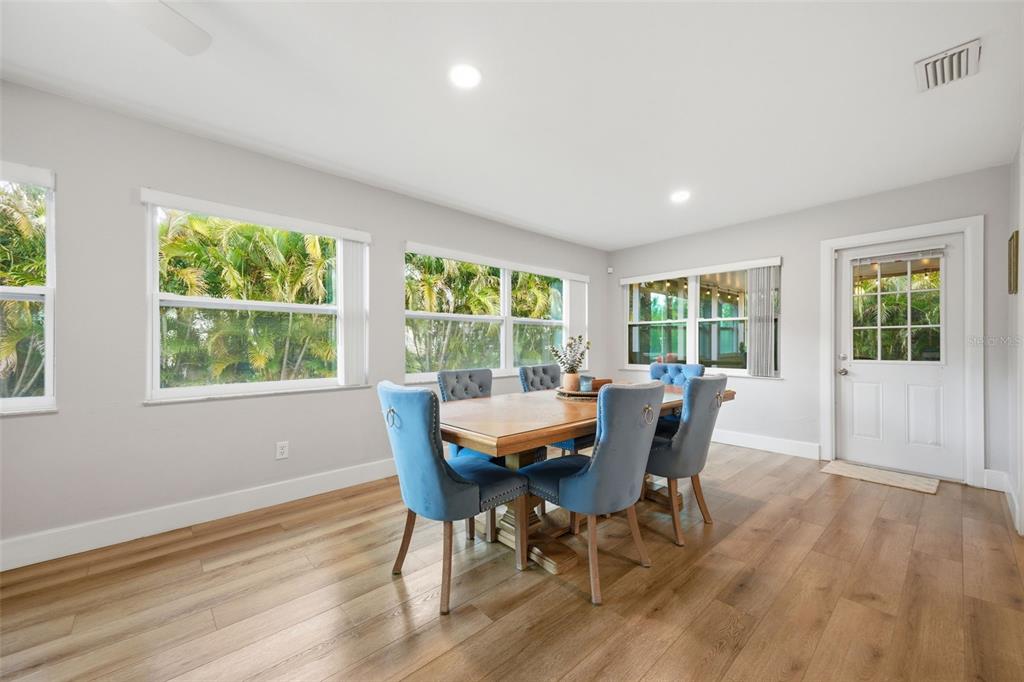 2036 West Ridge Drive Clearwater, FL 33763 - Photo 16 of 50