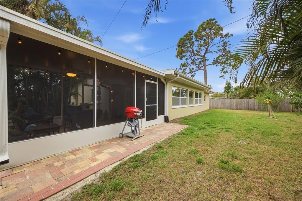 2036 West Ridge Drive Clearwater, FL 33763 - Photo 35 of 50