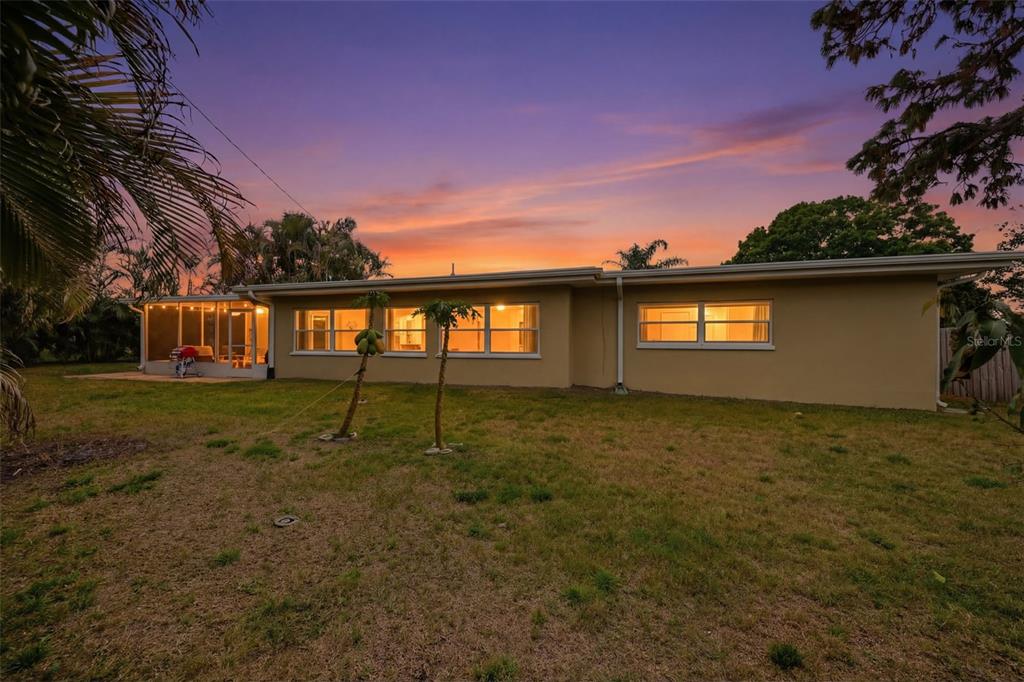 2036 West Ridge Drive Clearwater, FL 33763 - Photo 37 of 50