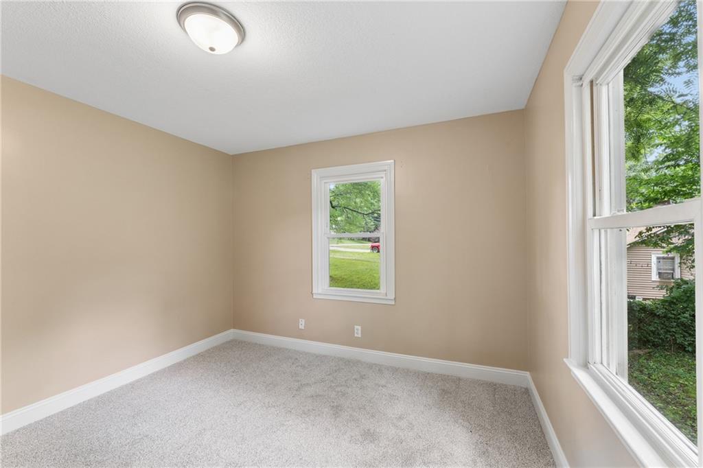 2811 South Northern Boulevard Independence, MO 64052 - Photo 22 of 44