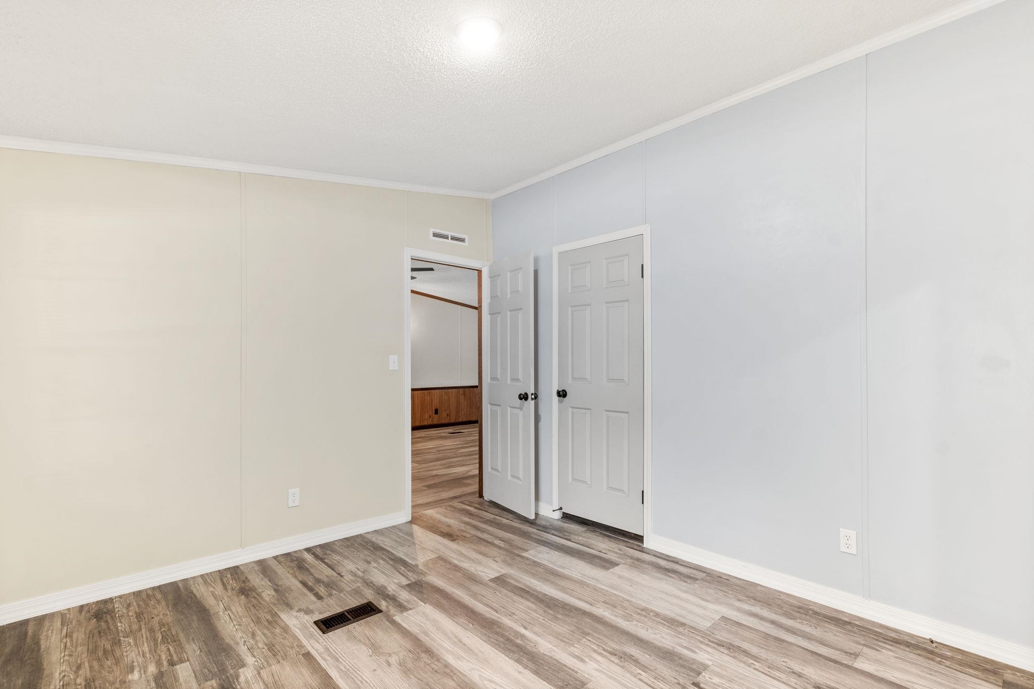 890 Kings Estate Road St. Augustine, FL 32086 - Photo 32 of 38 a view of an empty room