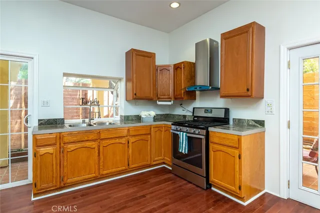 $4,300 | 5617 Katherine Avenue, Sherman Oaks, CA 91401