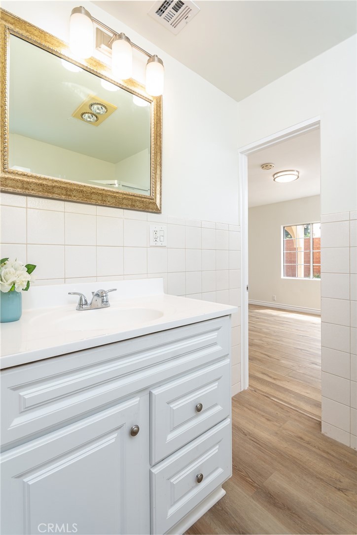 5617 Katherine Avenue Sherman Oaks, CA 91401 - Photo 32 of 46