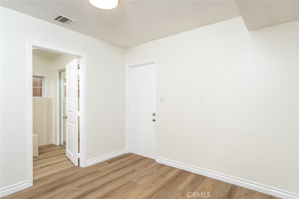 5617 Katherine Avenue Sherman Oaks, CA 91401 - Photo 37 of 46