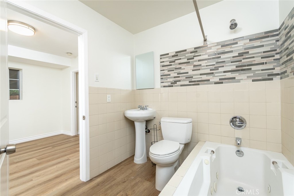 5617 Katherine Avenue Sherman Oaks, CA 91401 - Photo 40 of 46