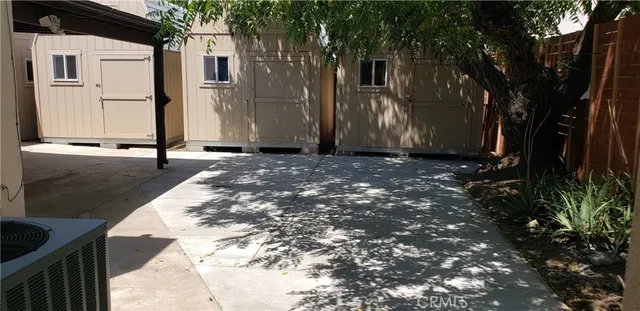 $4,300 | 5617 Katherine Avenue, Sherman Oaks, CA 91401