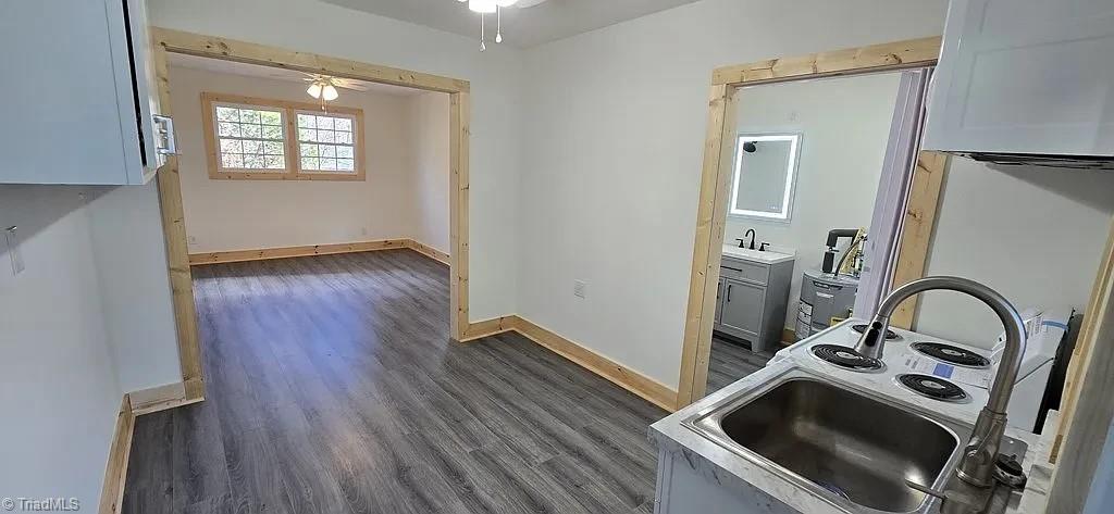 318 Winesap Road Pelham, NC 27311 - Photo 8 of 34