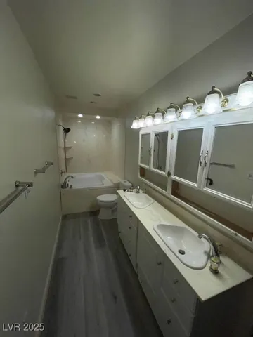 $2,150 | 2784 Belcastro Street, Las Vegas, NV 89117