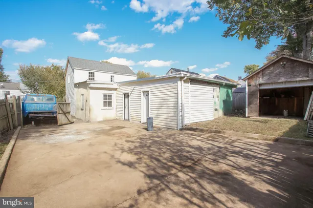 $375,000 | 7103 East Kilmer Street, Landover, MD 20785