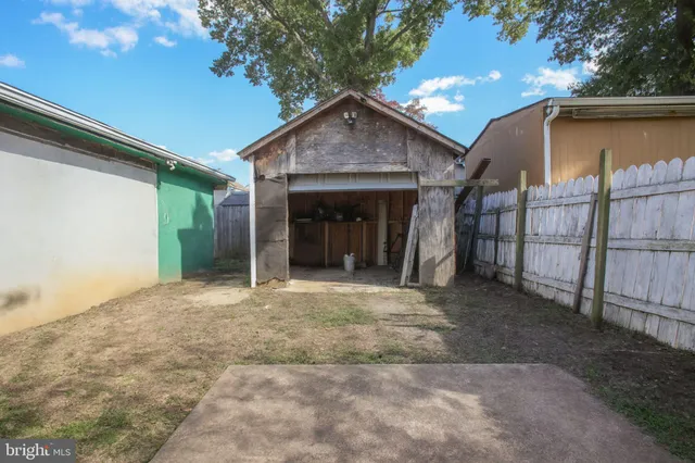 $375,000 | 7103 East Kilmer Street, Landover, MD 20785