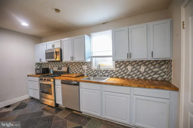 $375,000 | 7103 East Kilmer Street, Landover, MD 20785