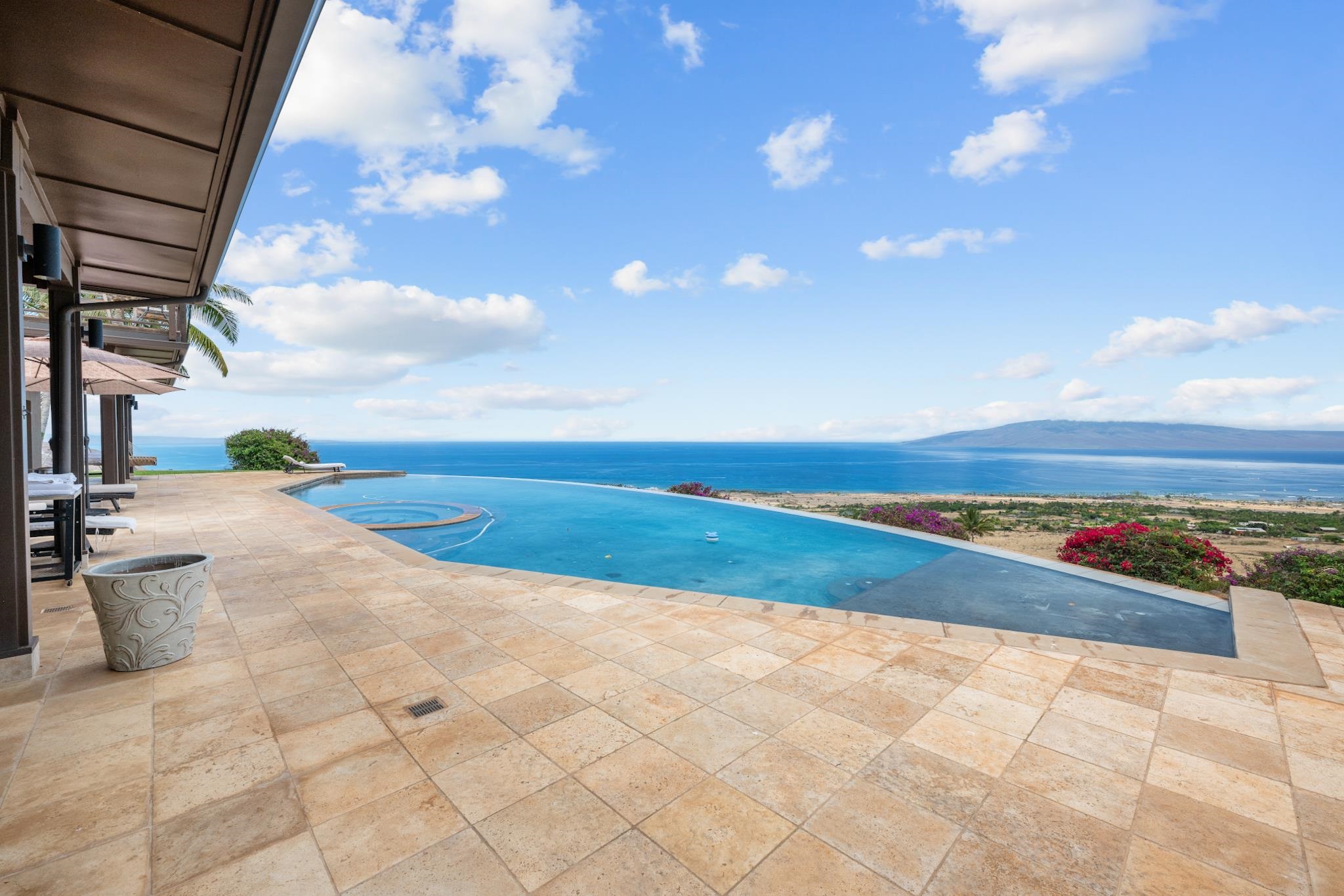 554 Punakea Loop, Unit A Lahaina, HI 96761 - Photo 23 of 49 a view of city and mountain