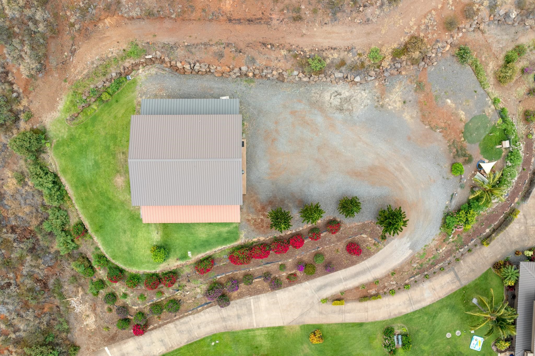 554 Punakea Loop, Unit A Lahaina, HI 96761 - Photo 47 of 49 a view of outdoor space