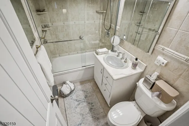 $400,000 | 301 Beech Street, Unit 12E, Hackensack, NJ 07601