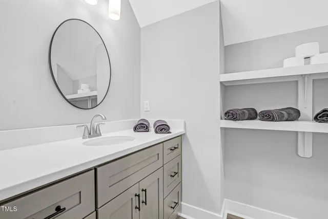 $724,750 | 1004 Snow Peak Court, Raleigh, NC 27603