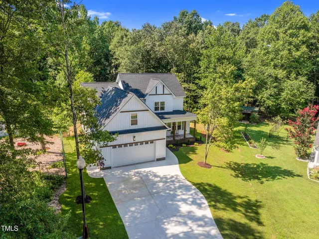 $724,750 | 1004 Snow Peak Court, Raleigh, NC 27603
