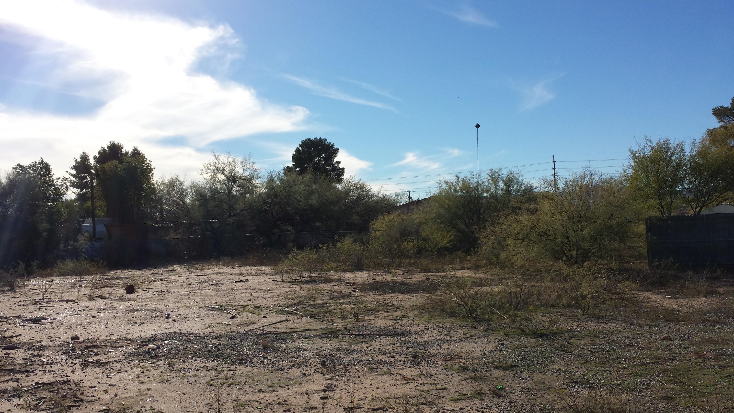 803 West Thurber Road Tucson, AZ 85705 - Photo 6 of 8