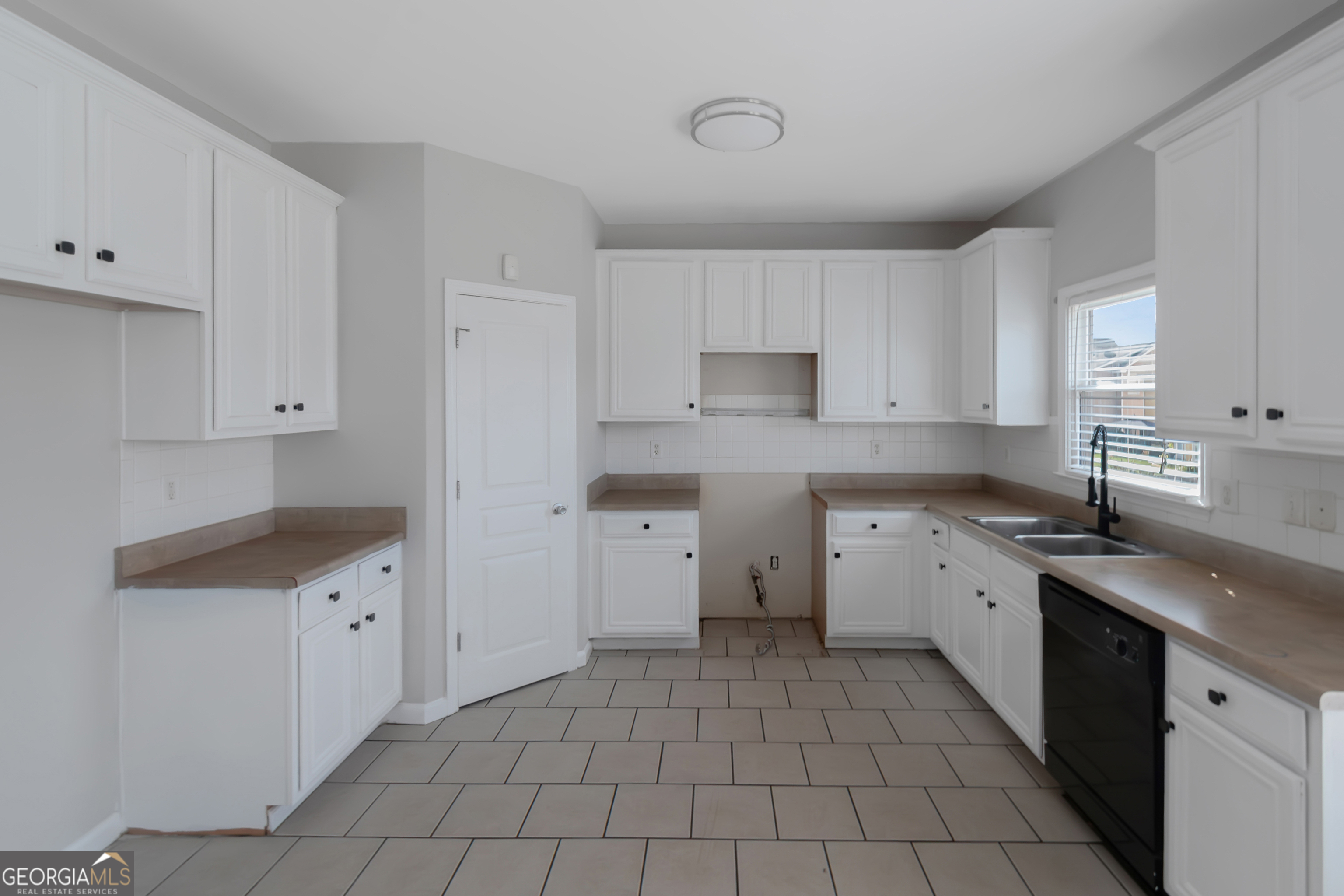 50 Trinity Lane Covington, GA 30016 - Photo 12 of 39