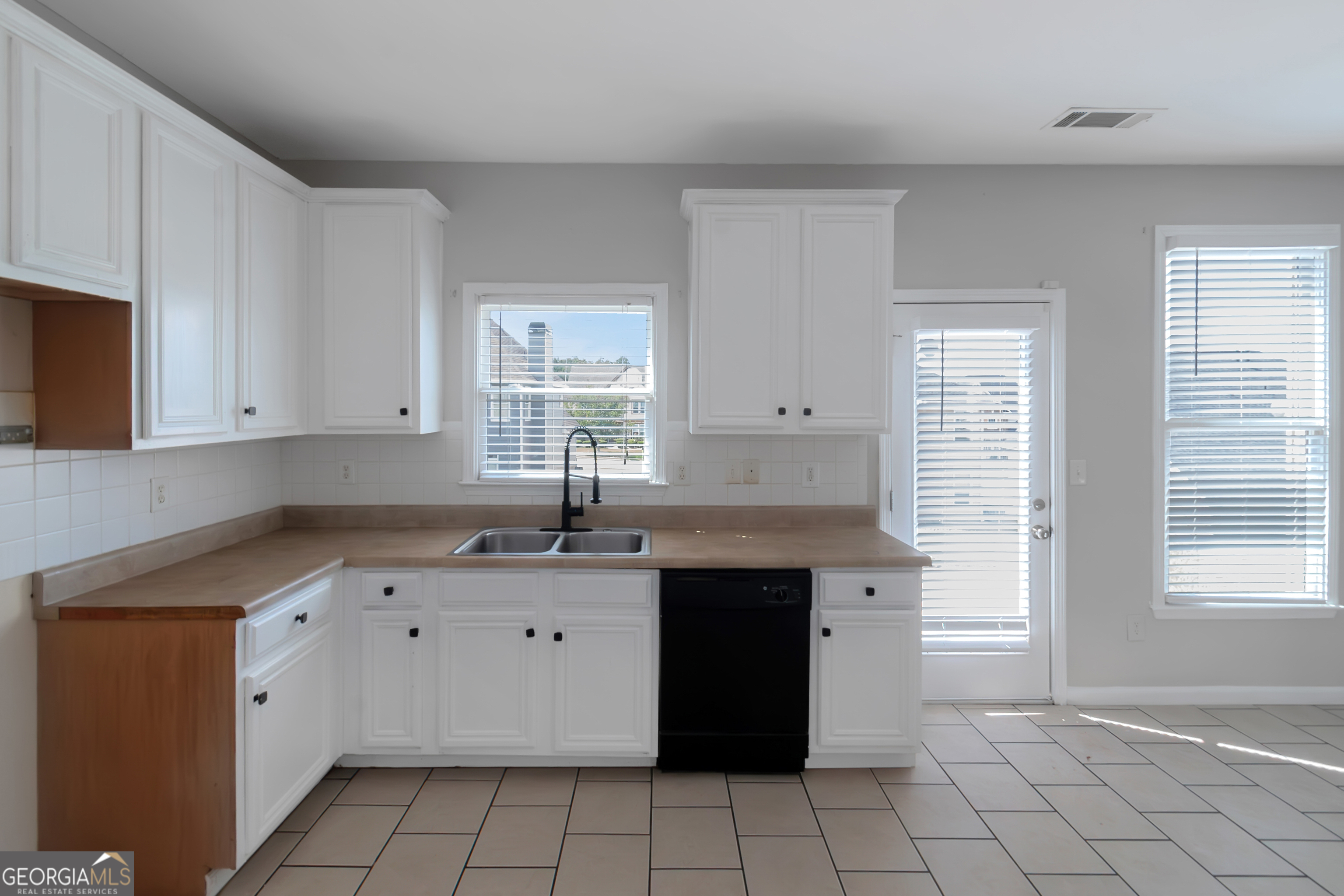 50 Trinity Lane Covington, GA 30016 - Photo 13 of 39