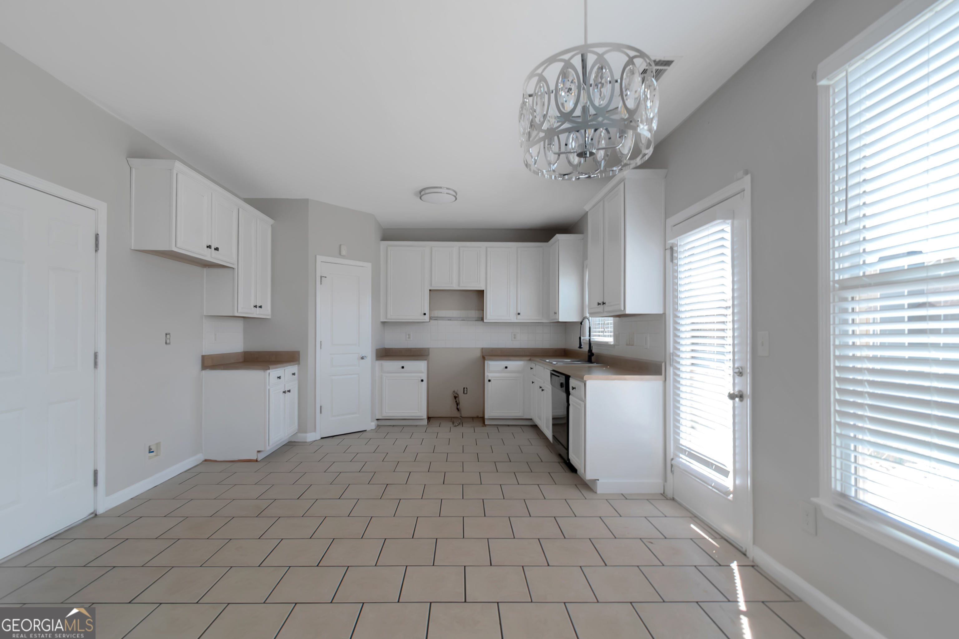 50 Trinity Lane Covington, GA 30016 - Photo 9 of 39