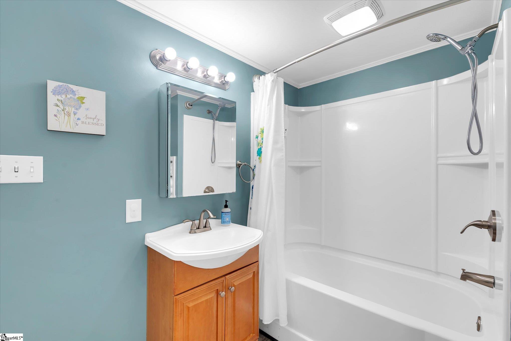 14 Watkins Bridge Road Greenville, SC 29617 - Photo 29 of 43