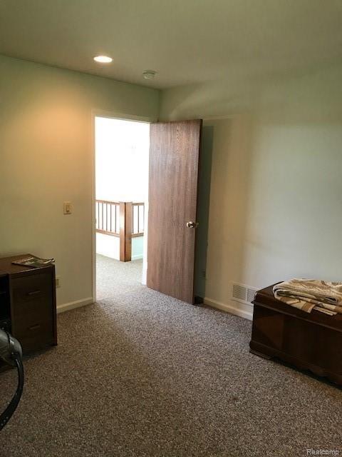 7176 North Lapeer Road Fostoria, MI 48435 - Photo 24 of 35 IMG_3412.jpg