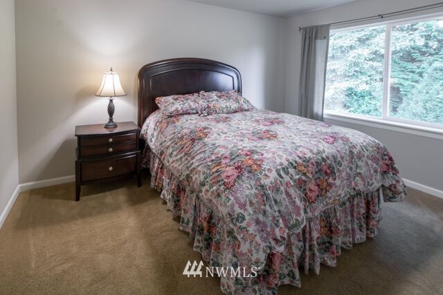 114 Ilwaco Place Northeast Renton, WA 98059 - Photo 14 of 24