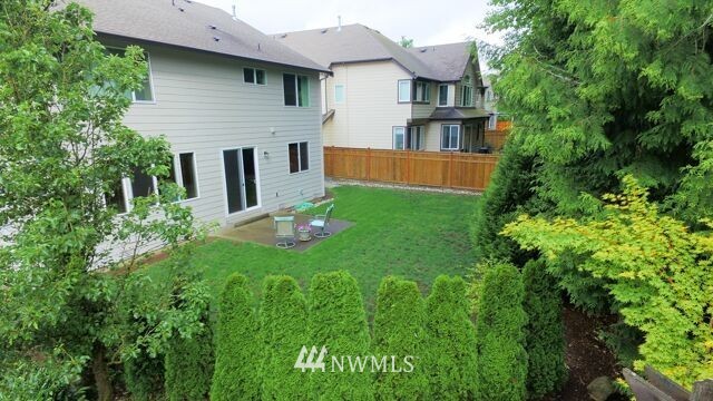 114 Ilwaco Place Northeast Renton, WA 98059 - Photo 23 of 24