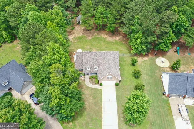 $319,900 | 320 Cobb Court, Hampton, GA 30228