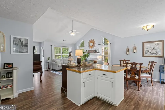 $319,900 | 320 Cobb Court, Hampton, GA 30228