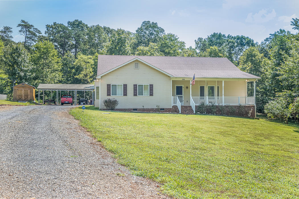 2202 Five Forks Road Bedford, VA 24523 - Photo 1 of 53 untitled-54