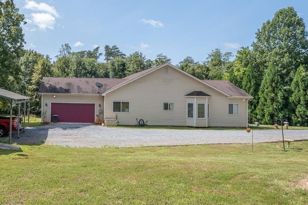 2202 Five Forks Road Bedford, VA 24523 - Photo 2 of 53 untitled-2