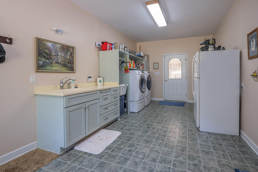 2202 Five Forks Road Bedford, VA 24523 - Photo 24 of 53 untitled-24