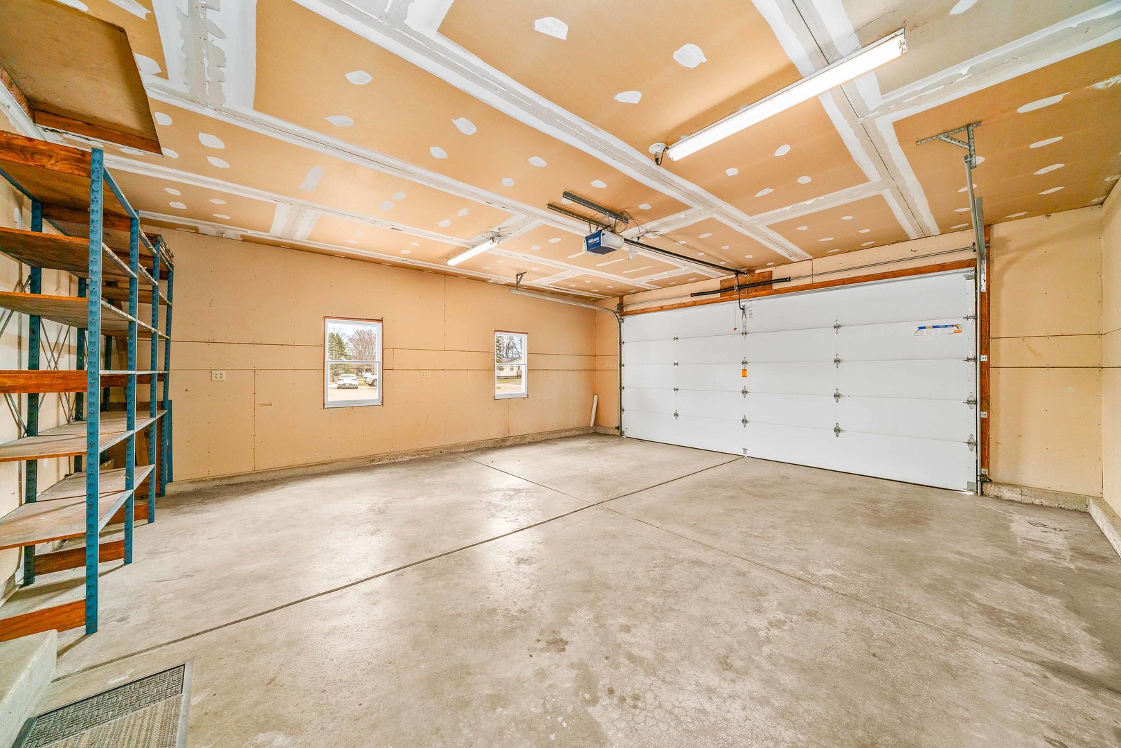 895 Nancy Road Lake Holiday, IL 60548 - Photo 26 of 40 Gallery Image 26