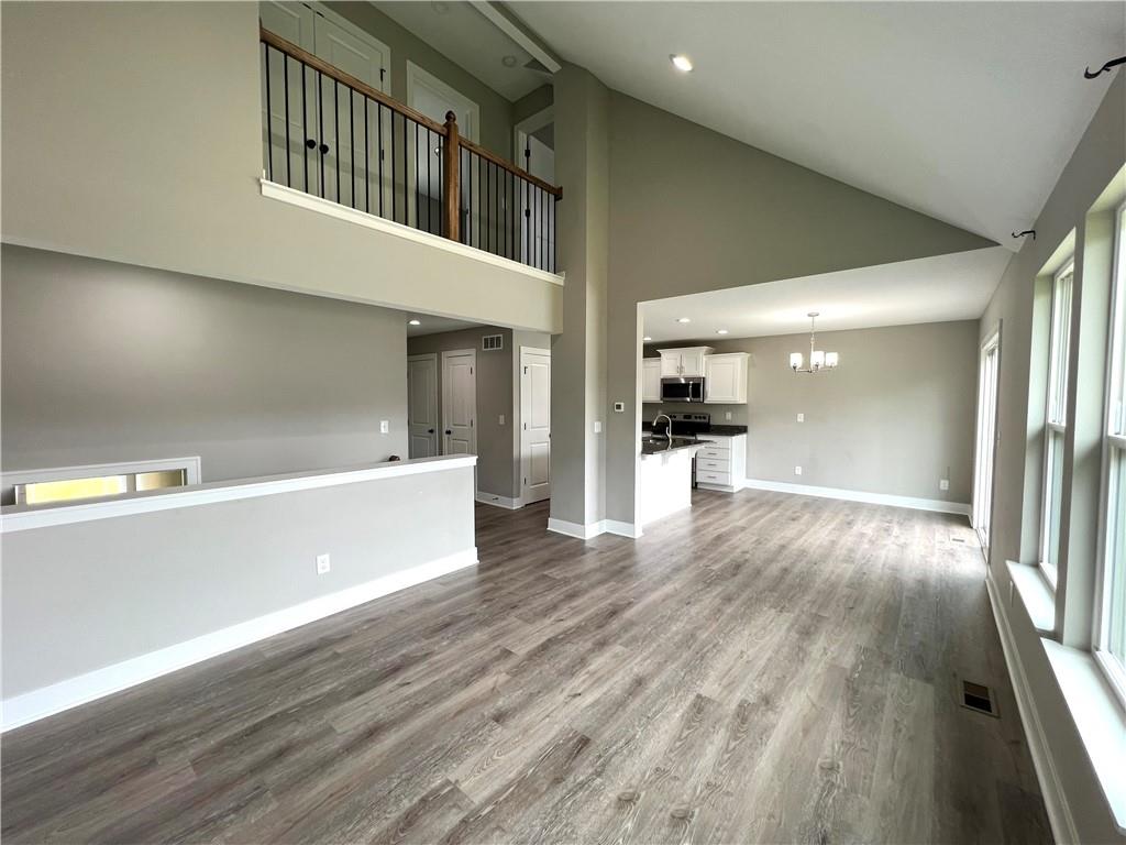 500 West Lawrence Avenue Spring Hill, KS 66083 - Photo 6 of 29