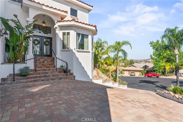 $899,000 | 22941 Gold Rush Place, Canyon Lake, CA 92587