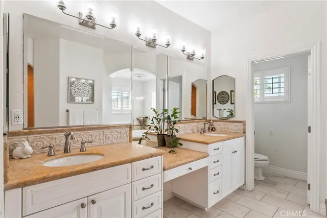 $899,000 | 22941 Gold Rush Place, Canyon Lake, CA 92587