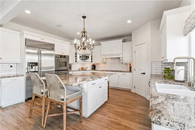 $899,000 | 22941 Gold Rush Place, Canyon Lake, CA 92587