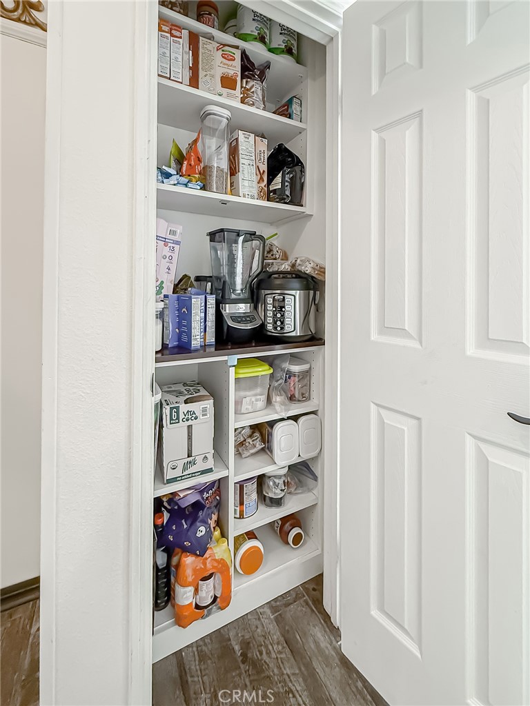 1928 Stow Street Simi Valley, CA 93063 - Photo 14 of 52