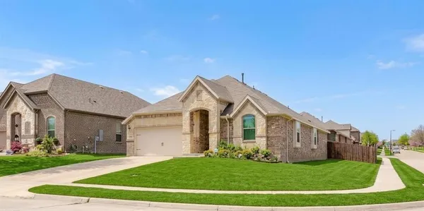 $3,200 | 1413 River Vale Road, Garland, TX 75041
