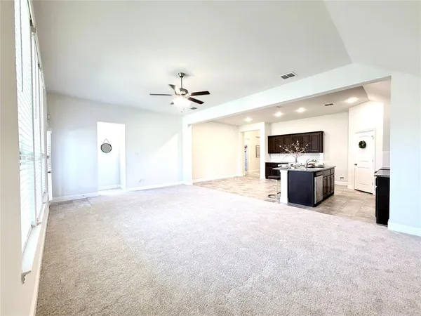 $3,200 | 1413 River Vale Road, Garland, TX 75041