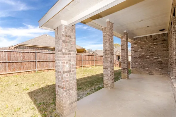 $3,200 | 1413 River Vale Road, Garland, TX 75041