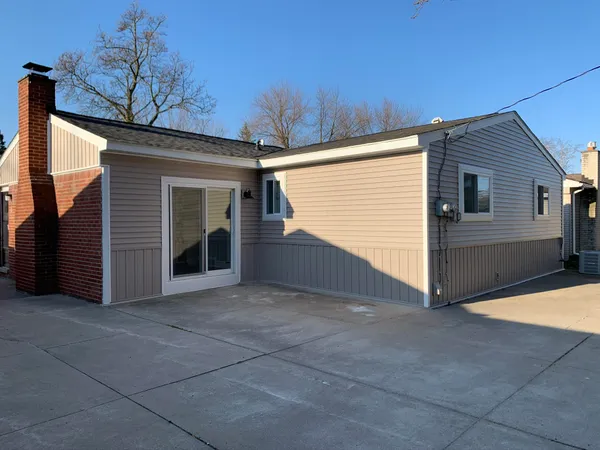 $315,000 | 12215 Fairview Drive, Sterling Heights, MI 48312