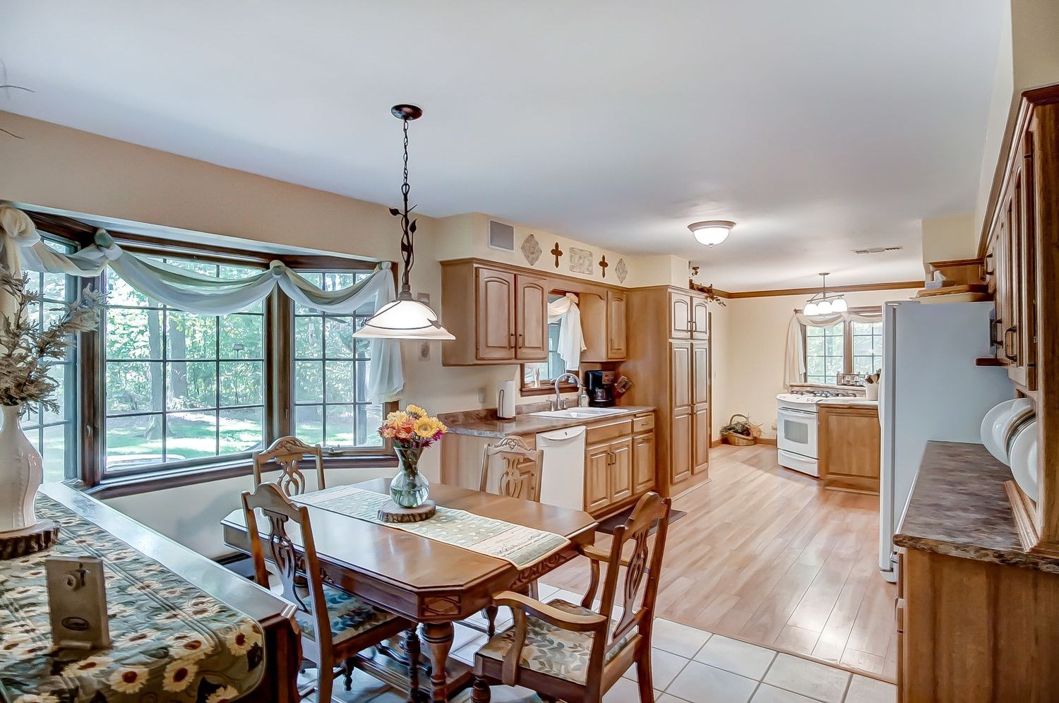 1216 Westerly Road Fort Wayne, IN 46845 - Photo 16 of 36 Gallery Image 16