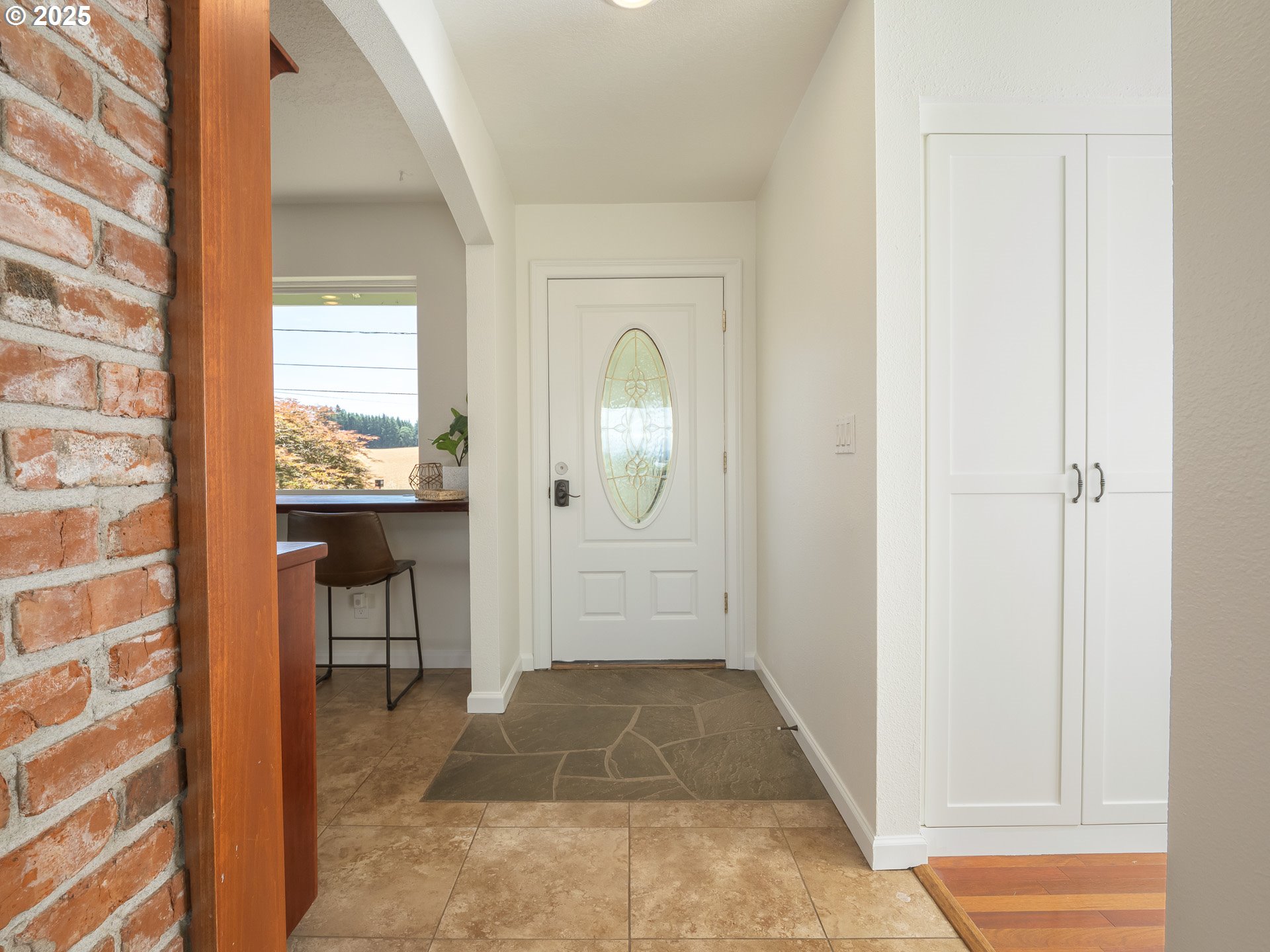 7845 Southwest Frobase Road Tualatin, OR 97062 - Photo 5 of 48 Gallery Image 5