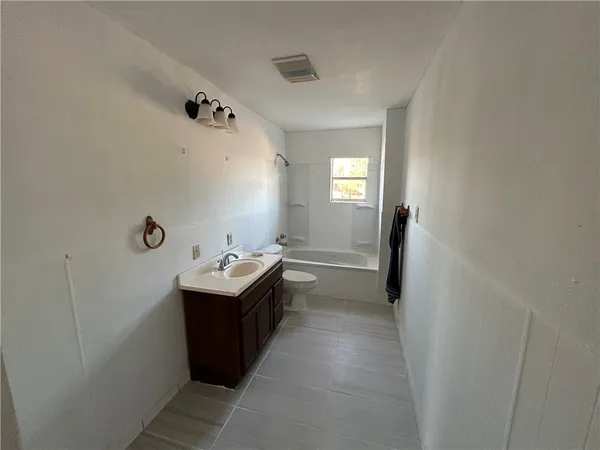 $109,000 | 516 Stinson Street, Freer, TX 78357